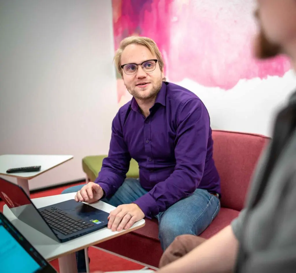 Crazy-Town-Growth-Hacking-Partners