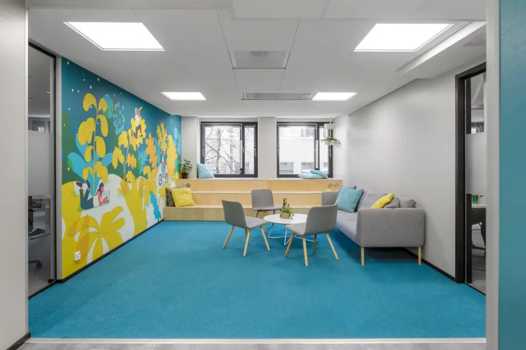 Crazy Town Jyväskylä toimitilat yläauditorio