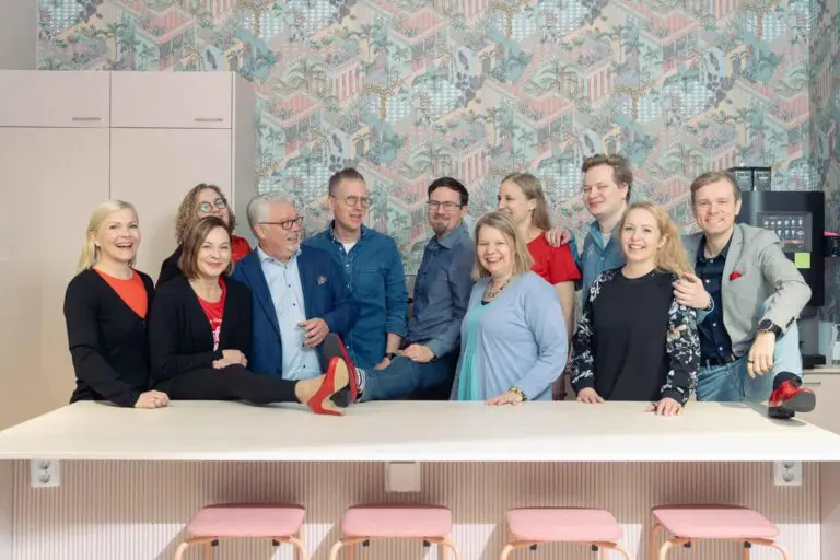 Intotalo-tiimi-Crazy-Town