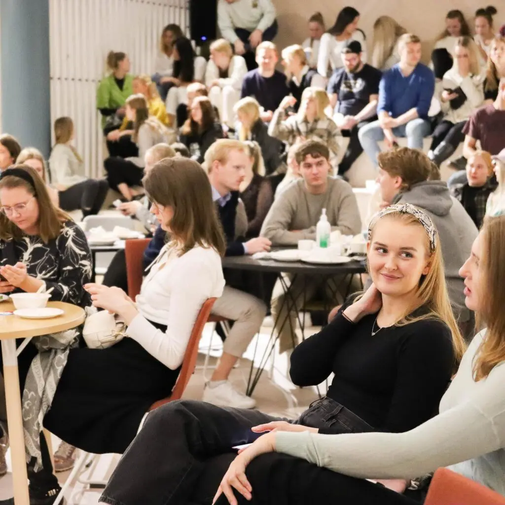 Crazy Town Jyvaskyla JES tapahtuma