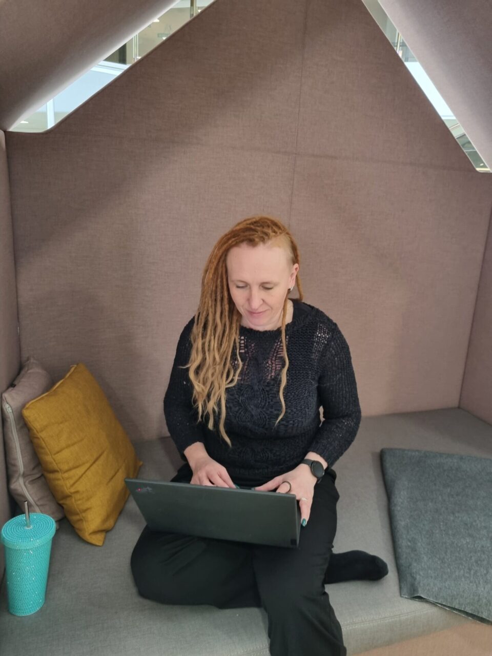 CoWorking People – taloushallinnon moniosaaja – Vouditar Oy