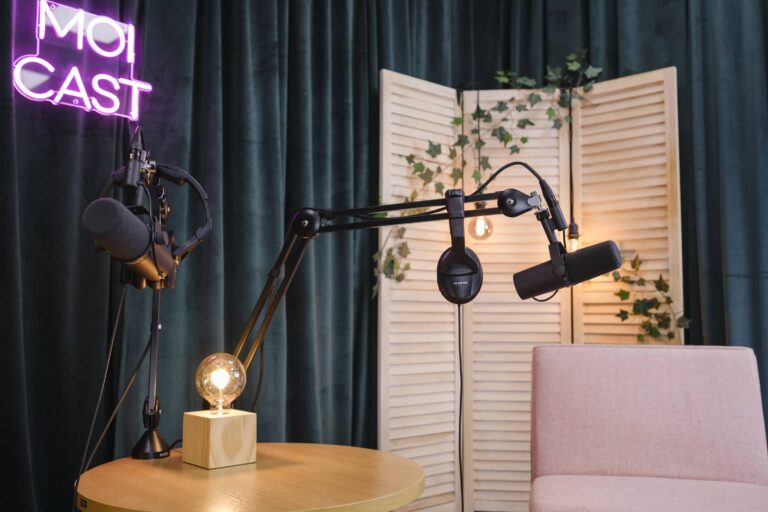 Podcast-studio MoiCast Crazy Town Jyväskylä kuva studiosta