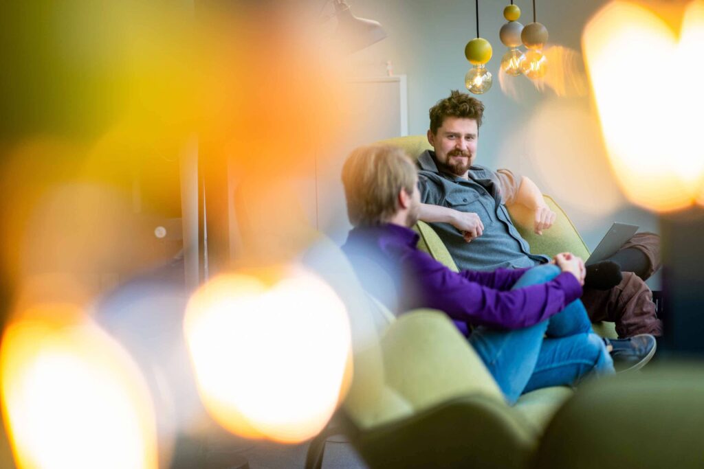 Toimiston vuokraus Jyväskylässä useammalle työntekijälle, coworking-vaihtoehtona