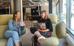crazy town jyvaskyla yksinyrittajan hanna siefen ja lotta leppala