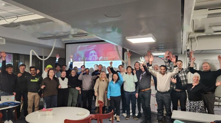 Startup Express Oulu no text